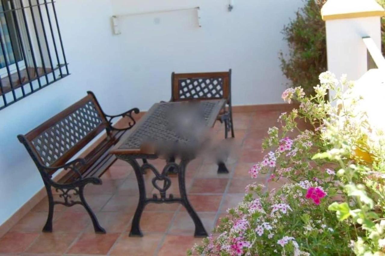 Finca La Tacita - Rosal โกนิล เด ลาฟรอนเตรา ภายนอก รูปภาพ